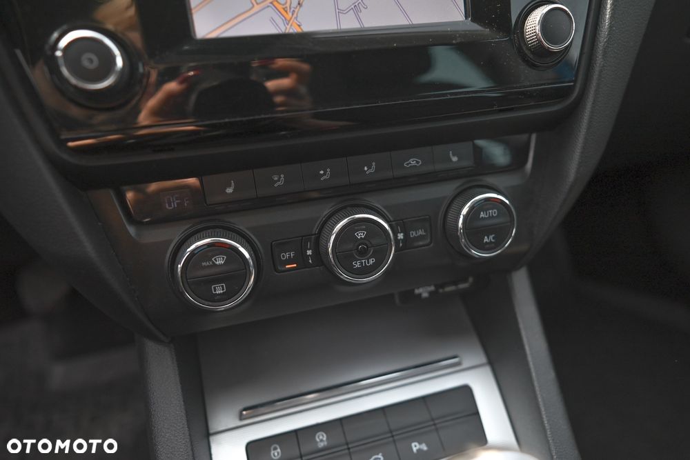 Skoda Octavia 1.6 TDI Elegance - 14