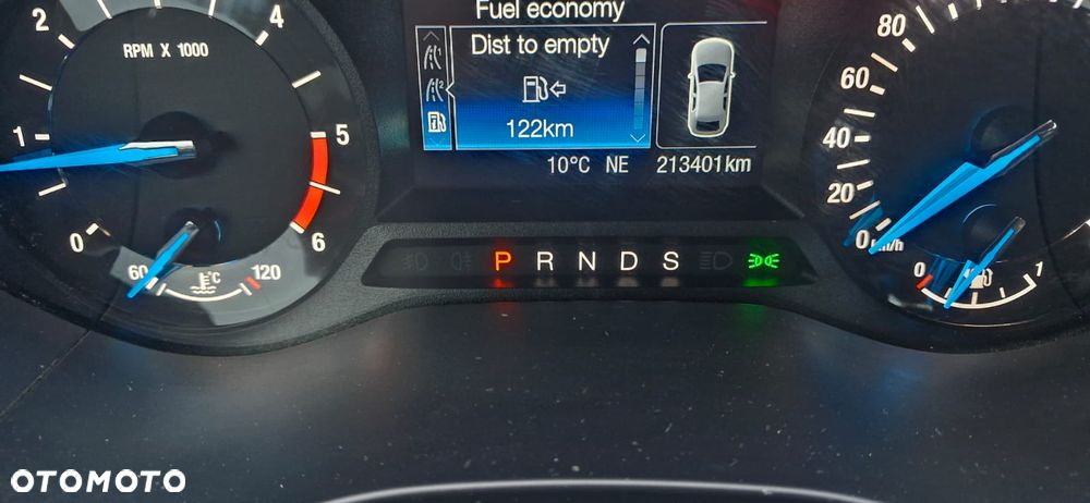 Ford Mondeo - 12