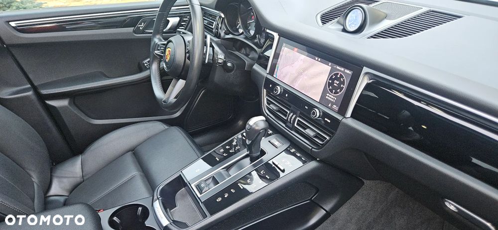 Porsche Macan T PDK - 17