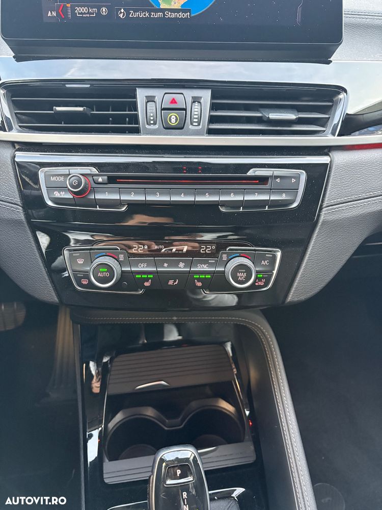 BMW X1 xDrive20i AT xLine - 33