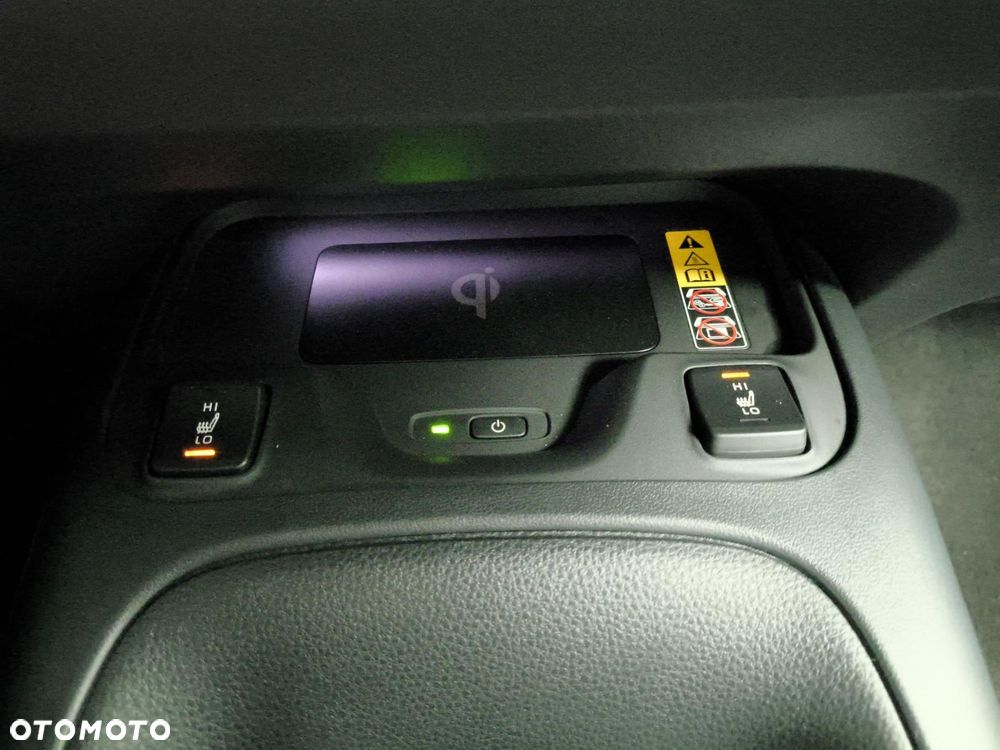 Toyota Corolla 1.8 Hybrid Style - 28