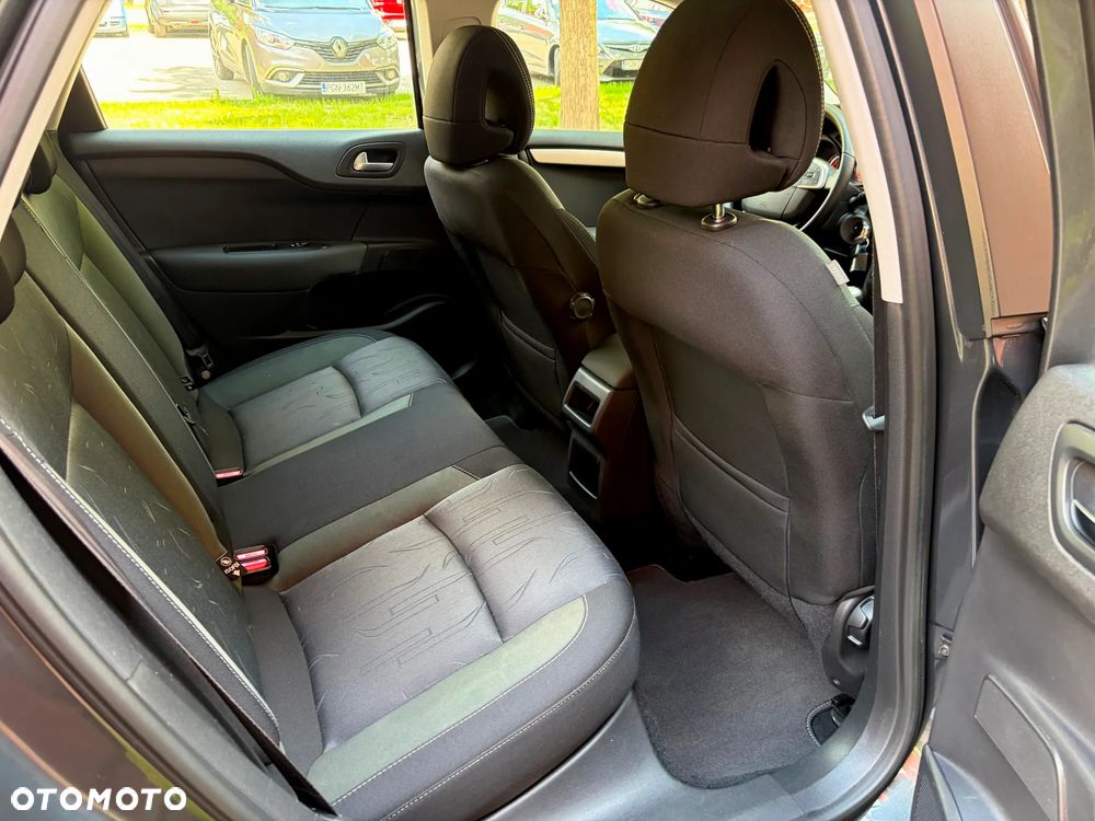 Citroën C4 VTi 95 Selection - 9
