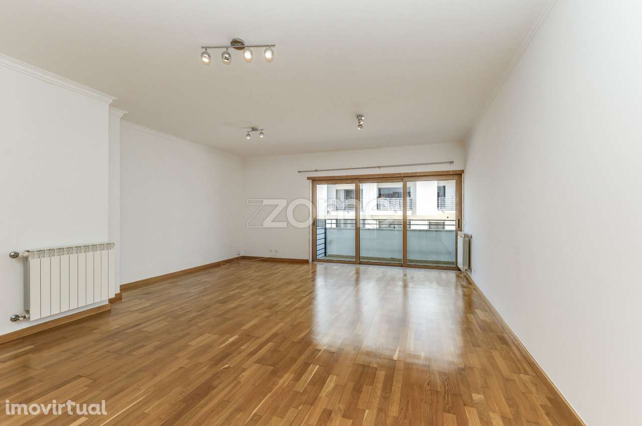 Apartamento T3 em Cacilhas de Oeiras - Grande imagem: 2/27