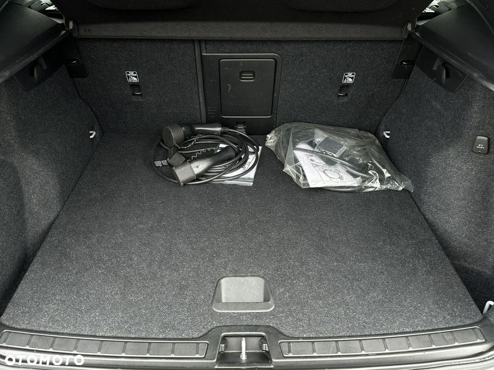 Volvo XC 40 T4 Recharge DKG Inscription Expression - 14