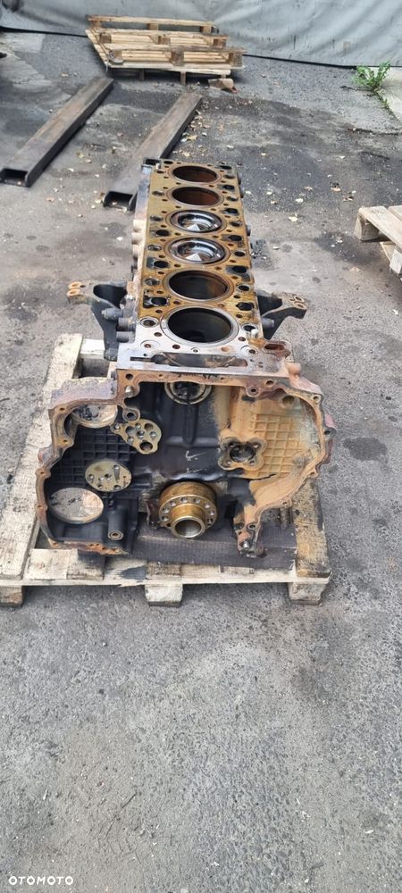 Silnik Mercedes OM 471 - 3