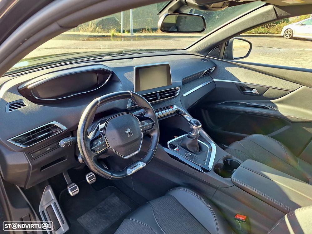 Peugeot 3008 1.2 PureTech GT Line - 10