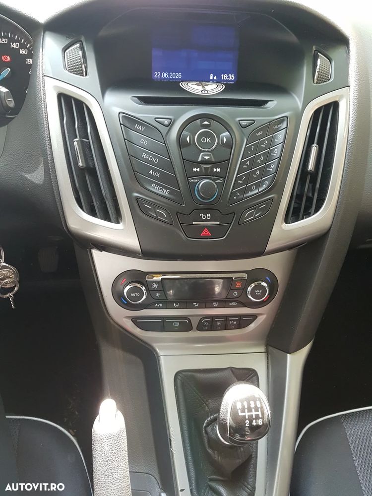 Ford Focus - 7