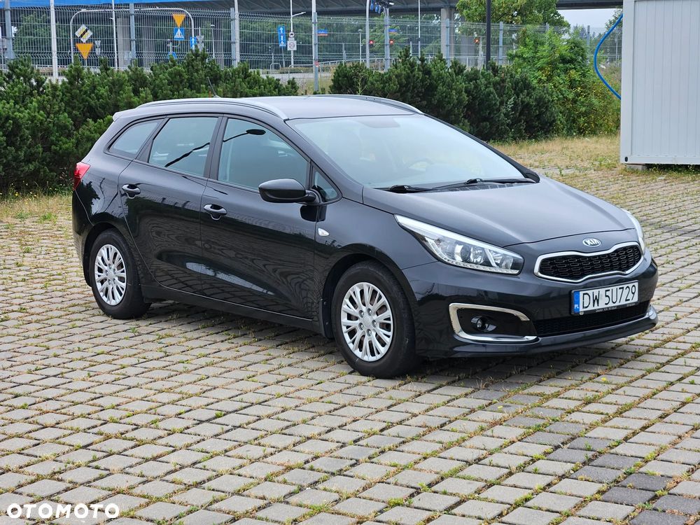 Kia Ceed 1.6 GDI M DCT - 8