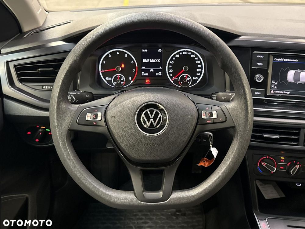 Volkswagen Polo - 14