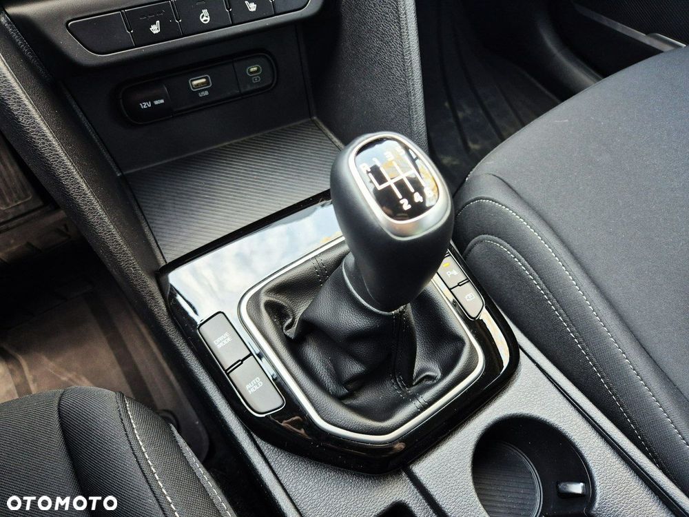 Kia Sportage 1.6 T-GDI L 2WD - 24