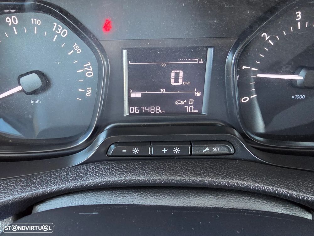 Peugeot Expert HDI L2H1 - 18