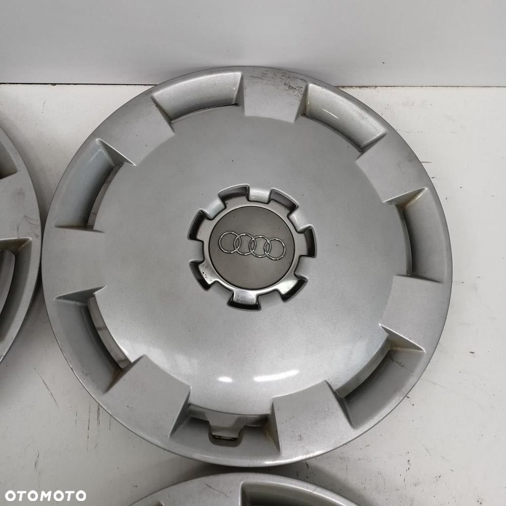 Kołpaki 16 Audi A3 8P0601147A (E9207) - 3