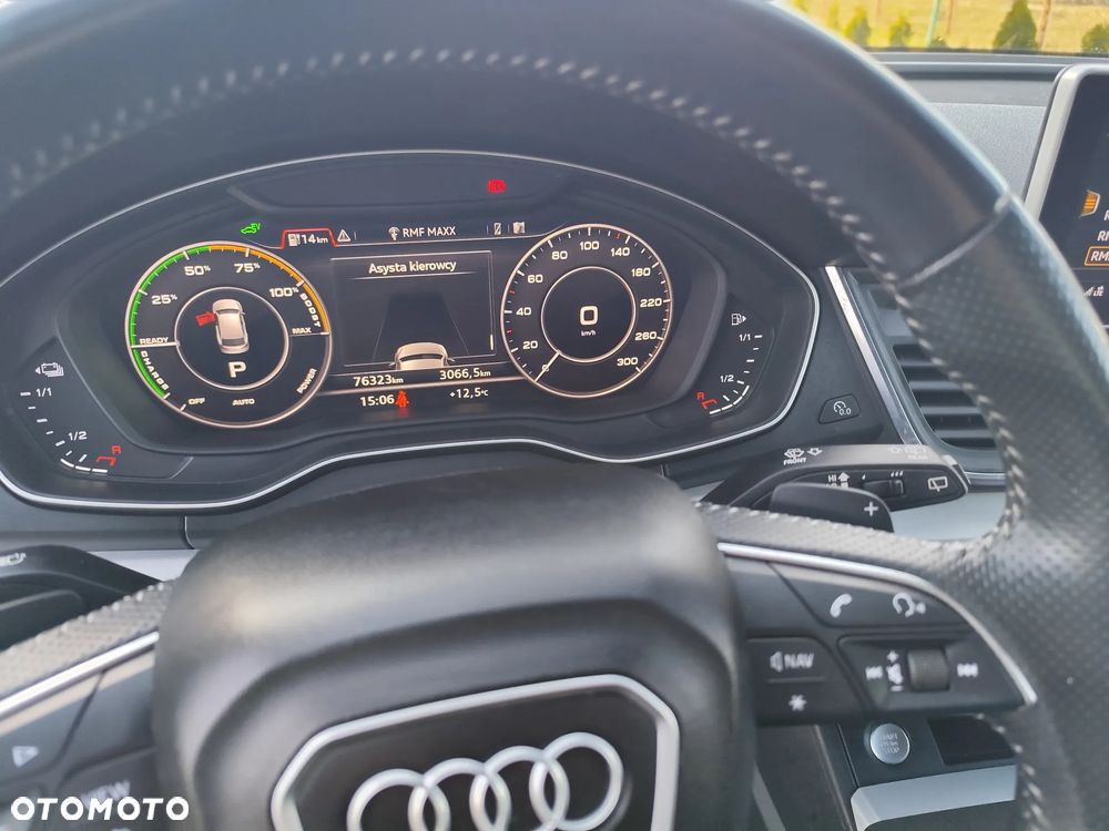 Audi Q5 55 TFSIe quattro S tronic S line business - 24