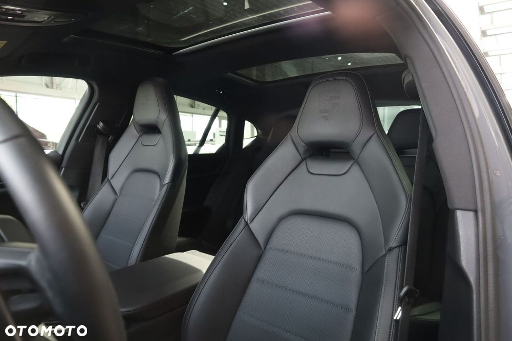 Porsche Panamera - 19
