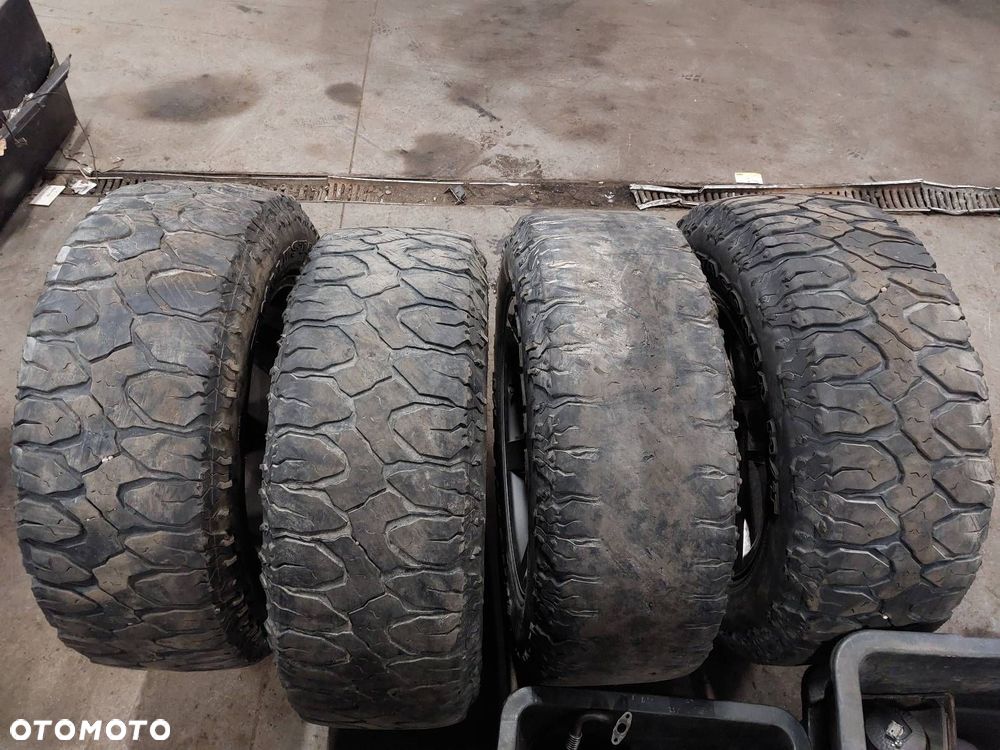 KOŁA KOMPLET FELGI OPONY 4SZT 5x139,7 9Jx20 FI77,8 275/65R20 DODGE RAM - 13