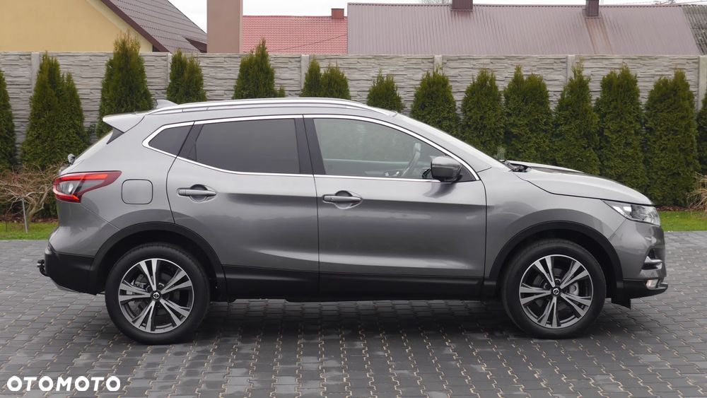 Nissan Qashqai 1.3 DIG-T AKARI - 12