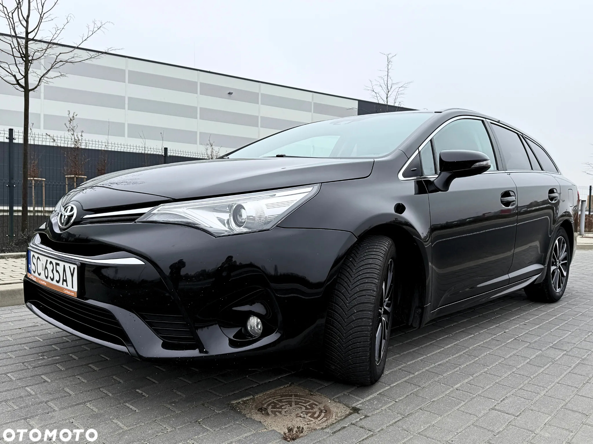 Toyota Avensis 2.0 D-4D Premium - 10
