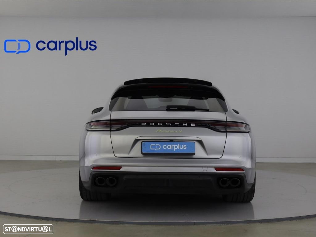 Porsche Panamera Sport Turismo 4 E-Hybrid - 6