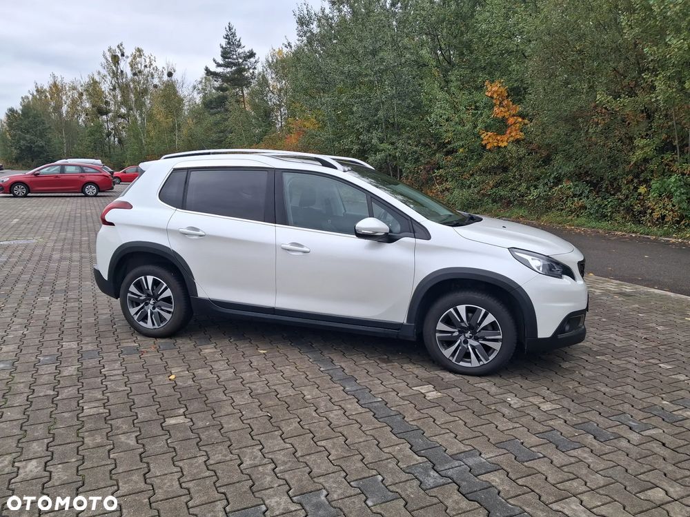 Peugeot 2008 - 4