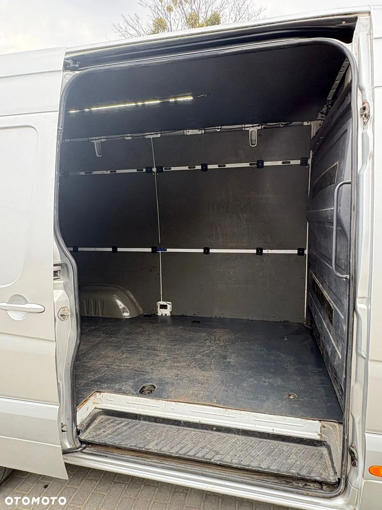 Mercedes-Benz SPRINTER - 7