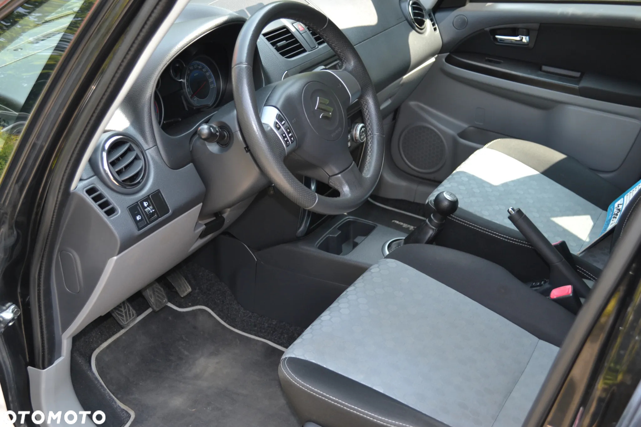 Suzuki SX4 1.6 Premium 4WD - 19