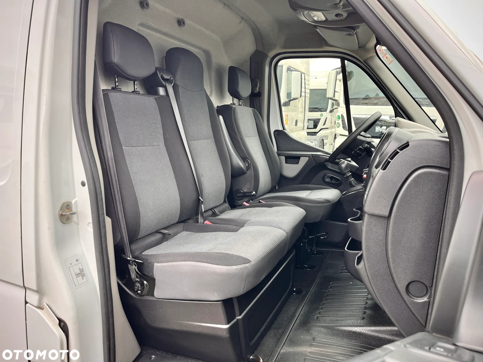 Renault MASTER L3H2 / NISKI PRZEBIEG / SERWIS ASO / 2.3 DCI / FV23%/ - 15