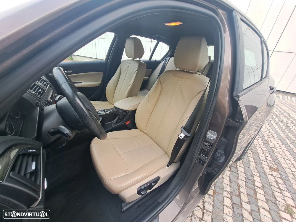 BMW 116 d EDynamics Line Urban - 21