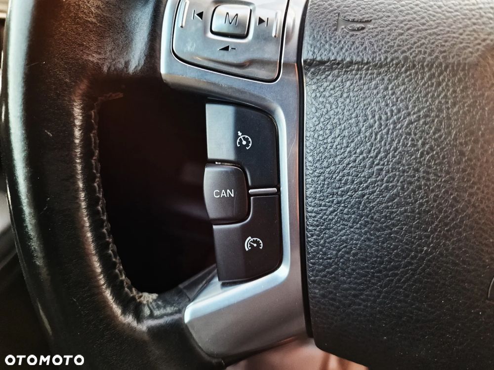 Ford S-Max 2.0 TDCi DPF Titanium MPS6 - 29