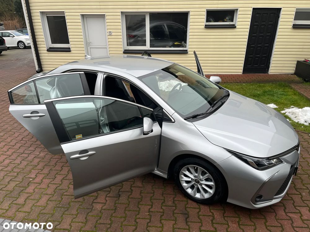 Toyota Corolla 1.5 Comfort - 29