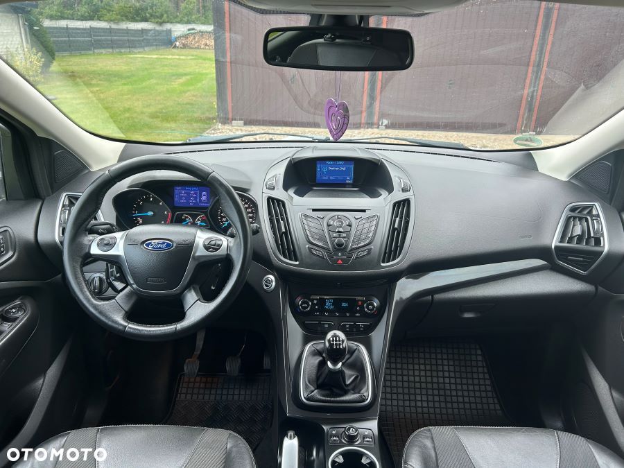 Ford Kuga 2.0 TDCi 4x4 Titanium - 21