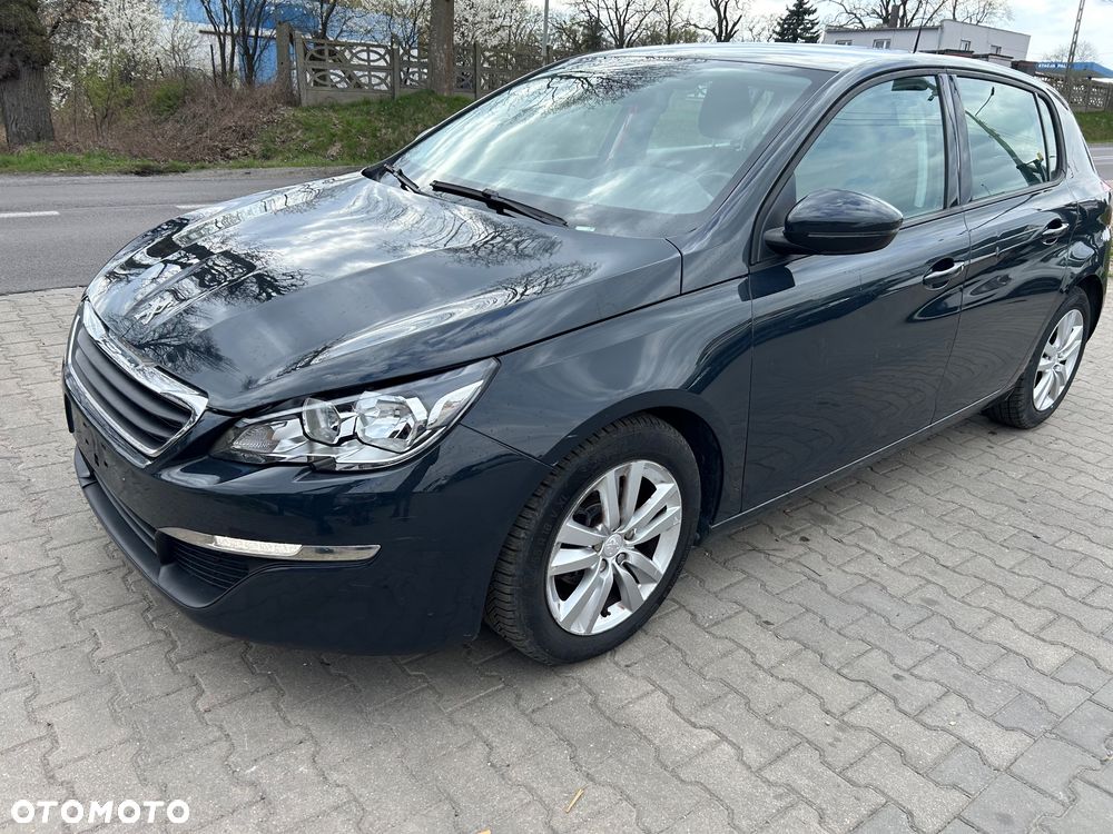 Peugeot 308 - 1
