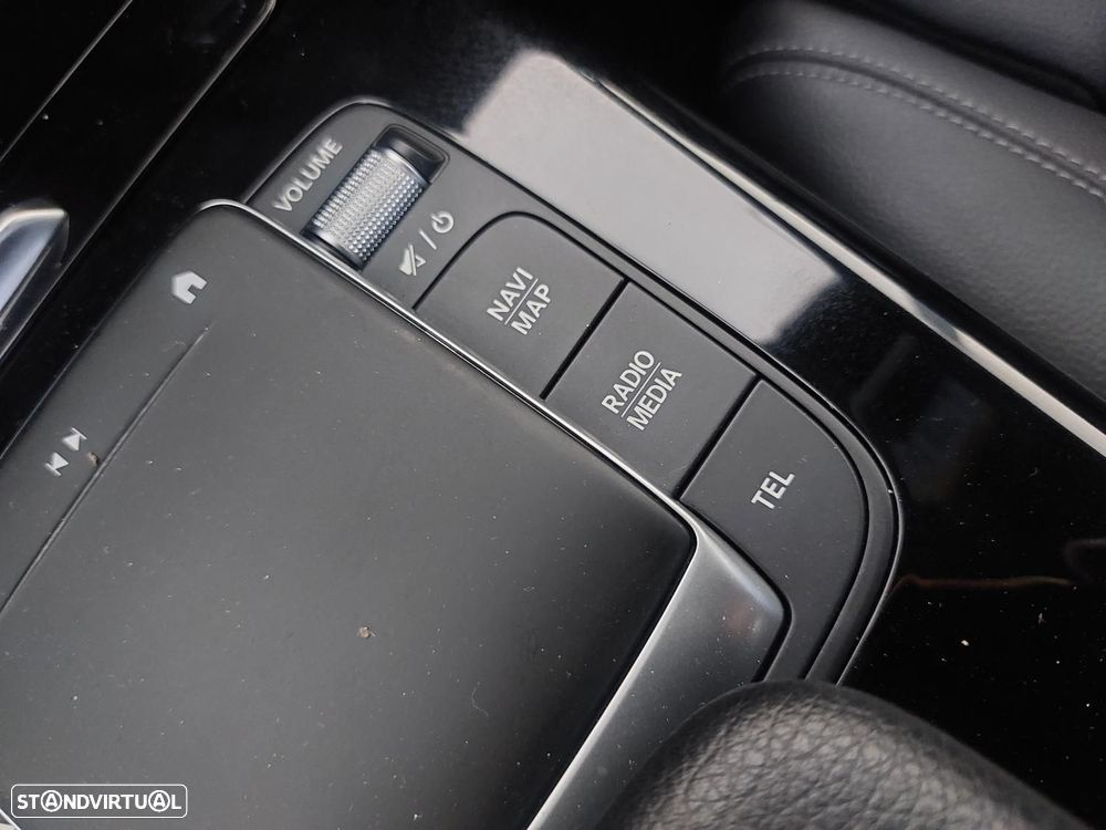 Mercedes-Benz A 250 e Style Plus - 38