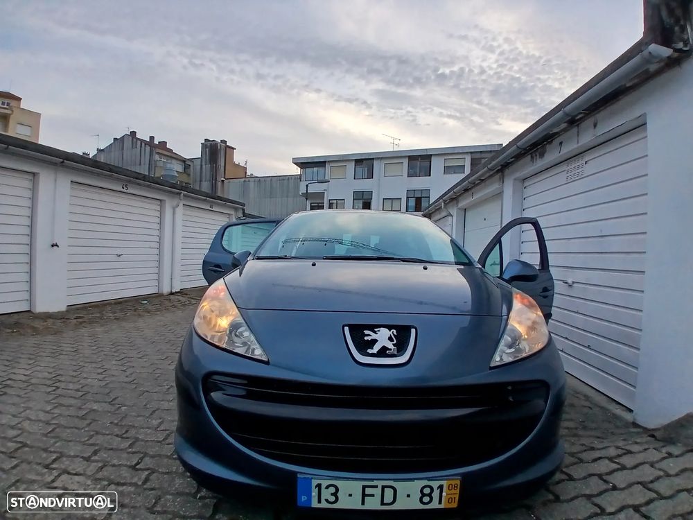 Peugeot 207 1.4 16V Sport - 12