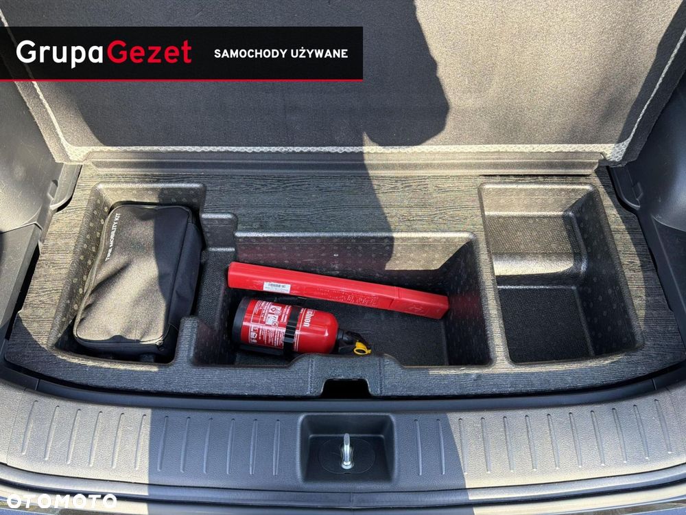 Kia Sportage 1.6 T-GDI MHEV Business Line 2WD DCT - 39