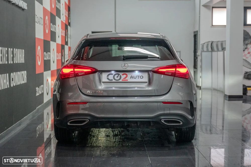 Mercedes-Benz A 250 e - 7