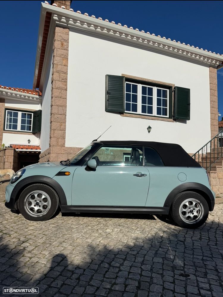 MINI Cabrio Cooper D - 4
