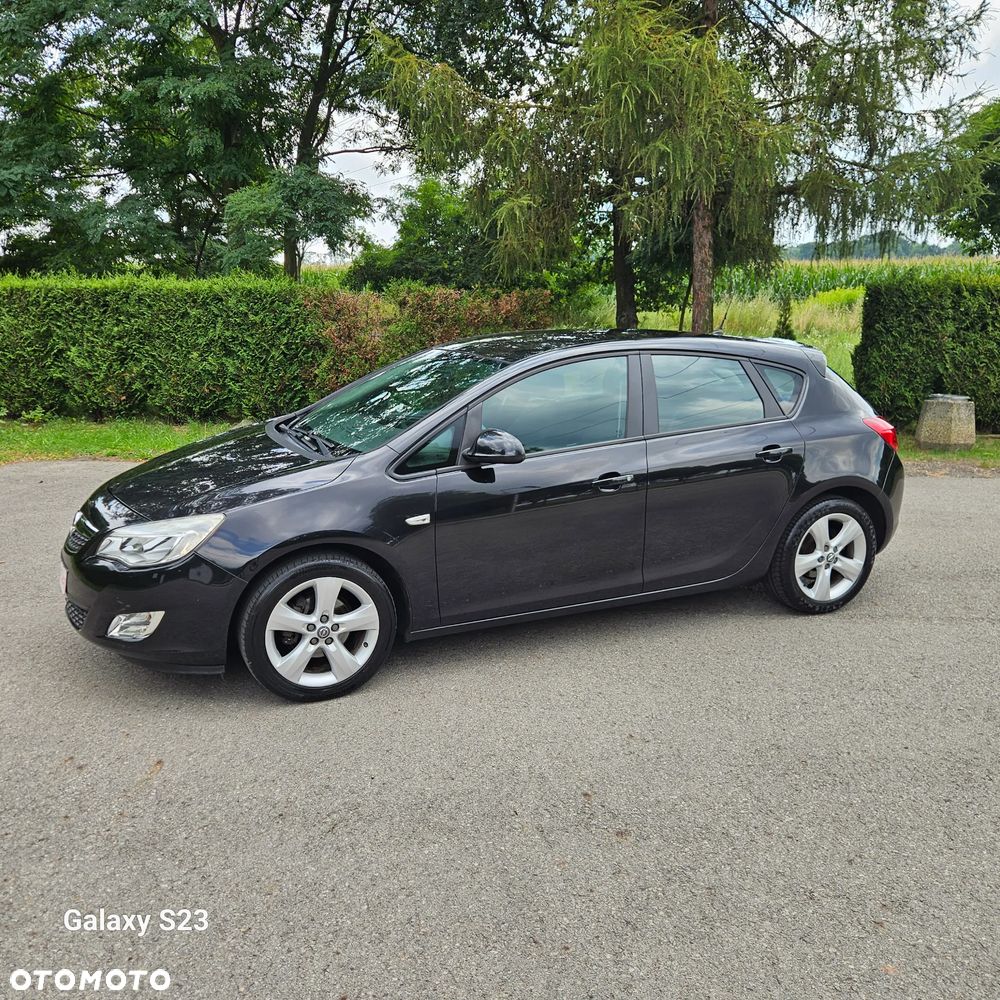 Opel Astra 1.6 Color Edition - 3