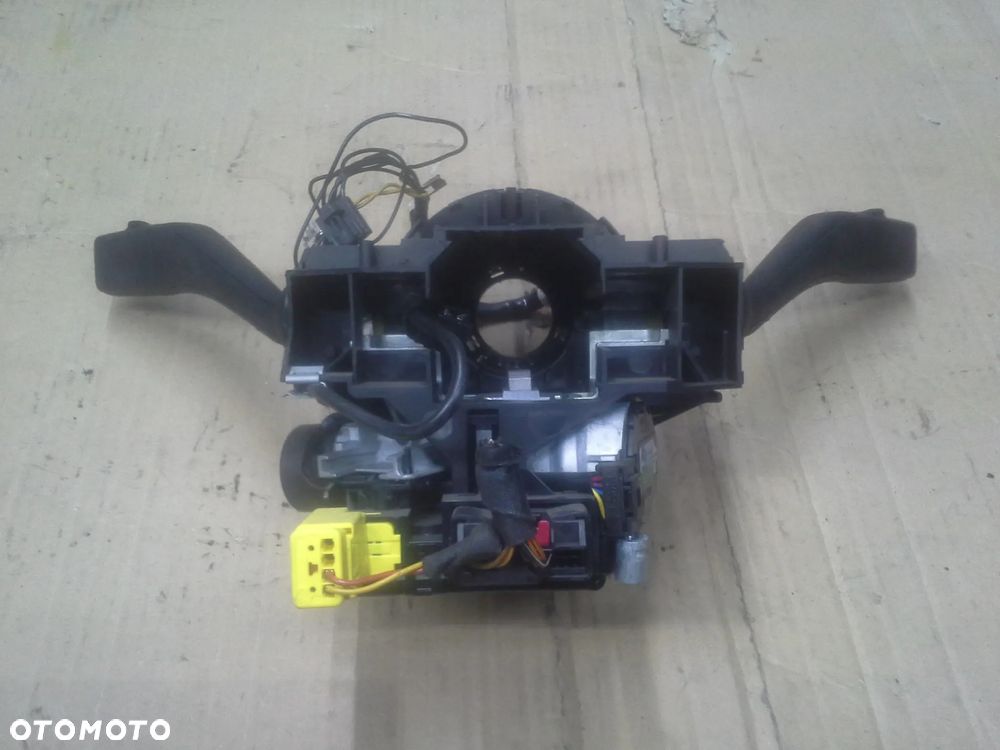 Volkswagen Jetta III 1K2 A5 1.6 TDi zestaw startowy komputer 03L906023B  5WP42899AA - 24