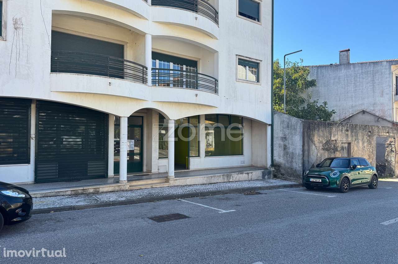 Loja | Avelar | 157m2 - Grande imagem: 2/18