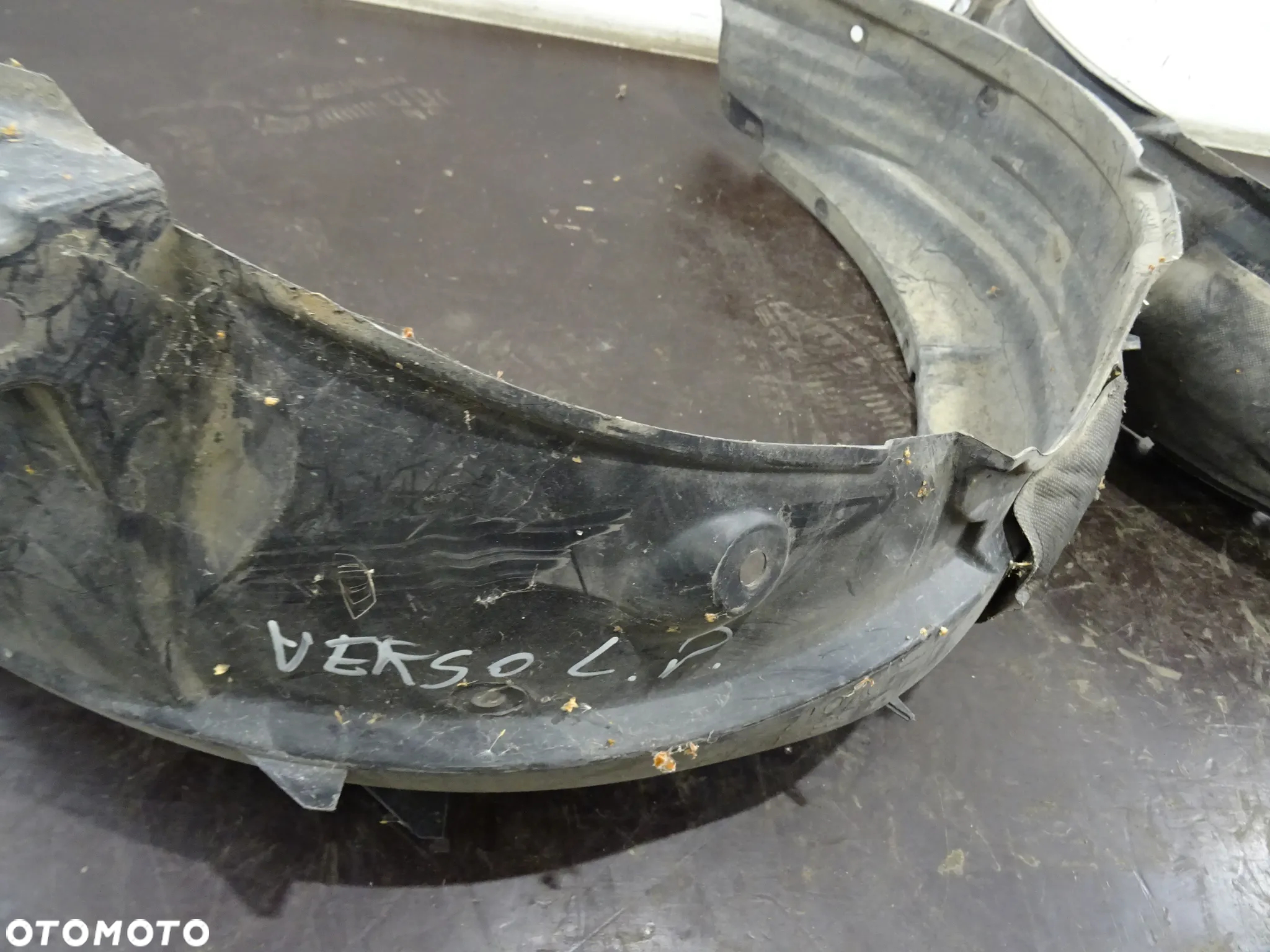 TOYOTA COROLLA VERSO NADKOLE LEWE PRAWE PRZÓD PRZEDNIE 53876 - 2