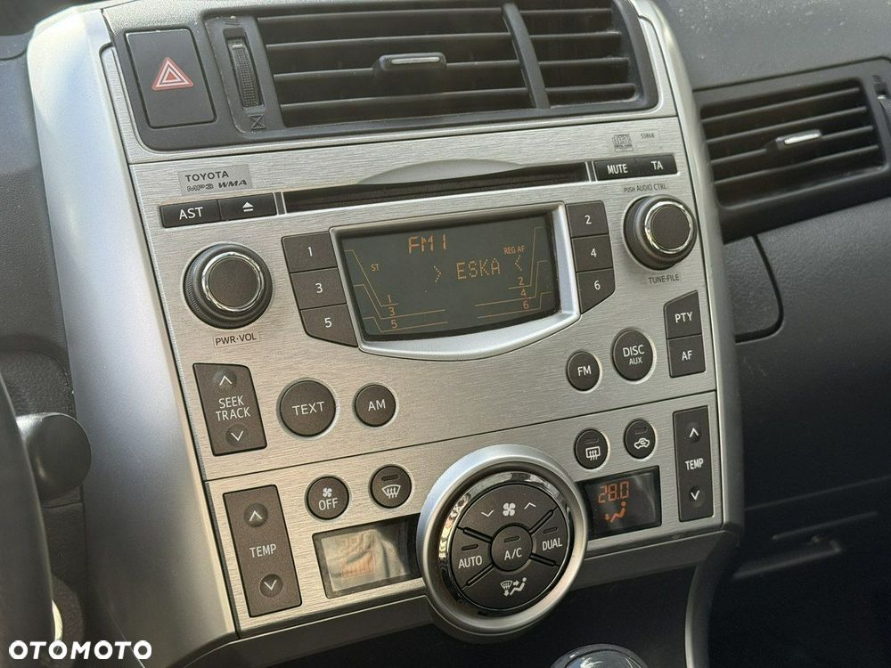 Toyota Verso - 16