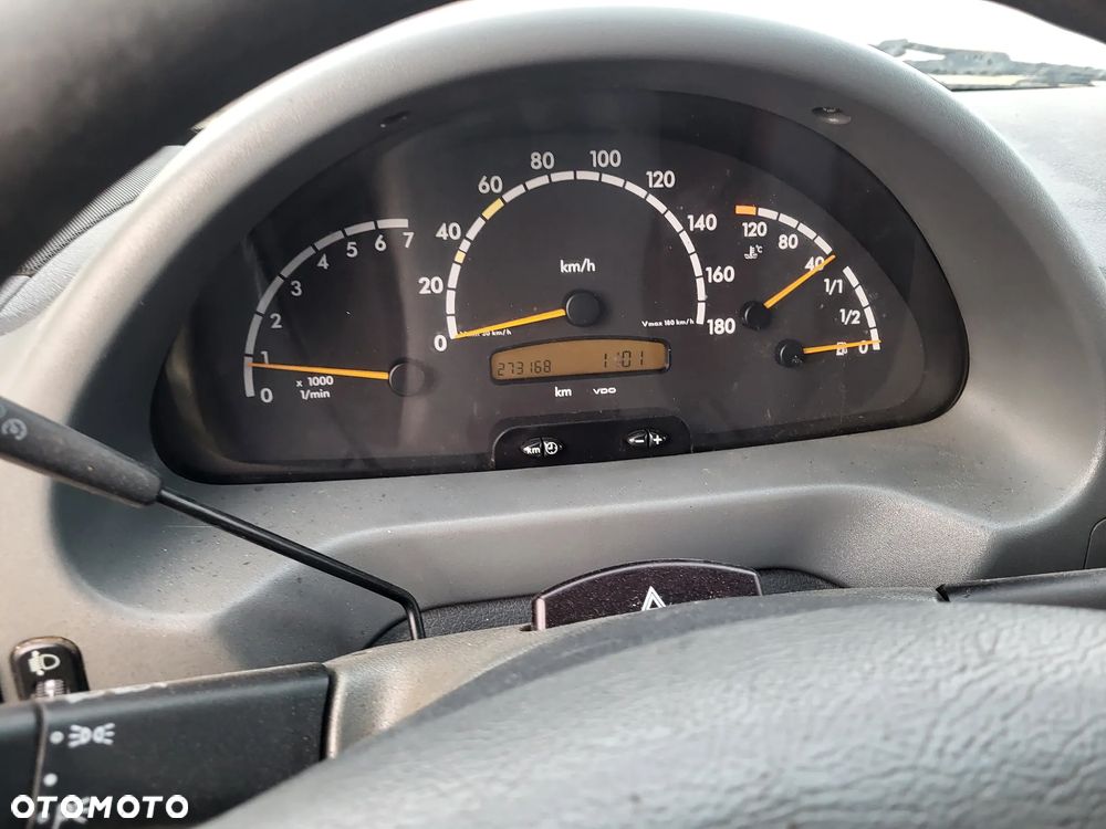 Mercedes-Benz Sprinter 313 - 10