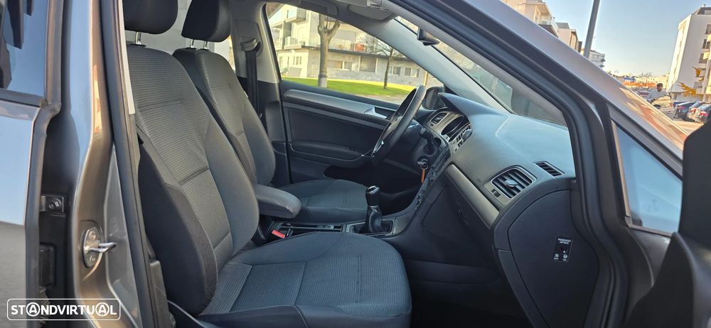 VW Golf Variant 1.6 TDi GPS Edition - 13