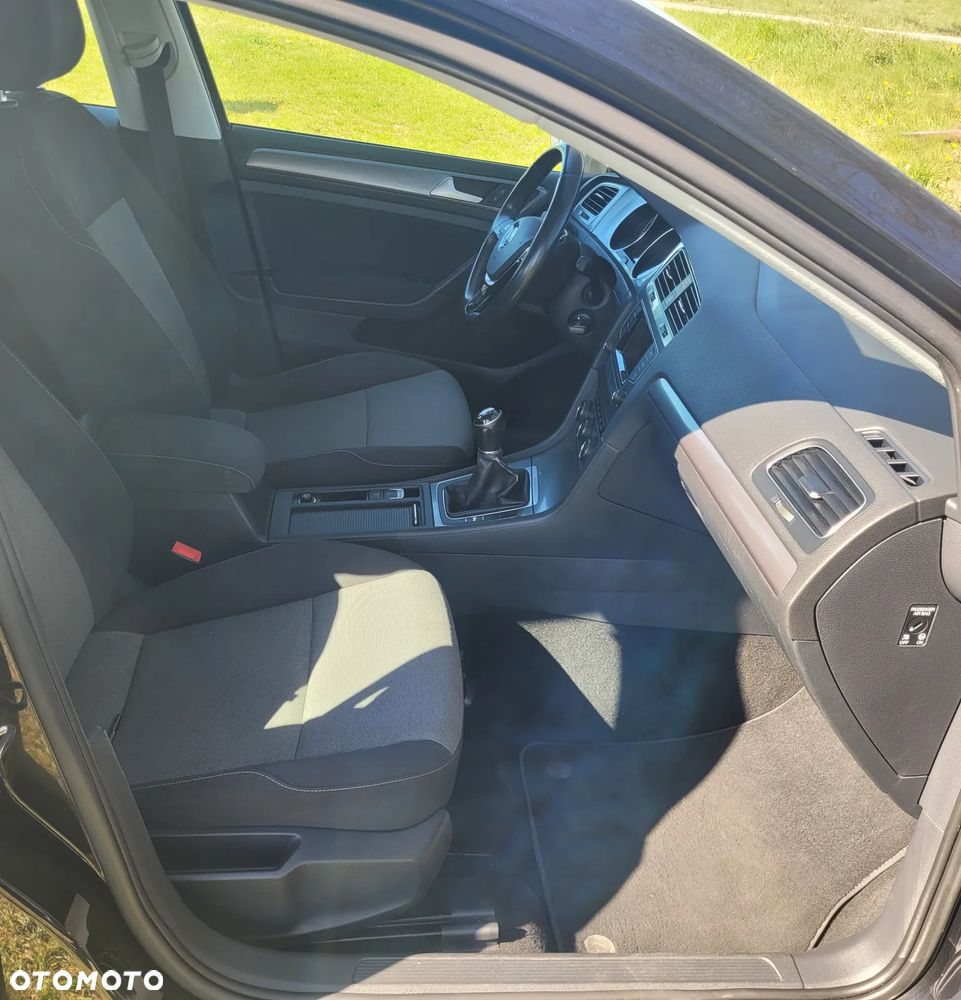 Volkswagen Golf 1.2 TSI BlueMot Comfortline - 9