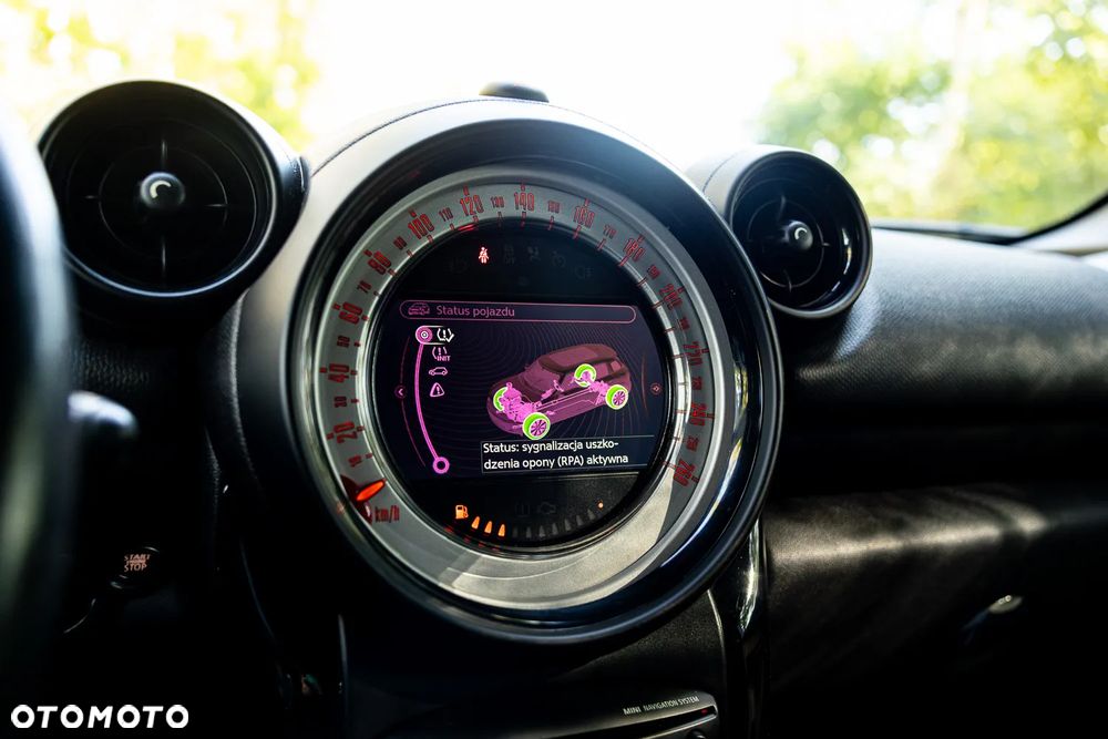MINI Countryman - 25