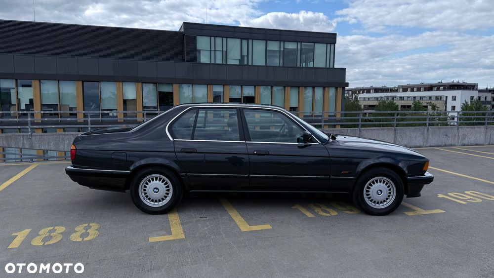 BMW Seria 7 730iL - 5
