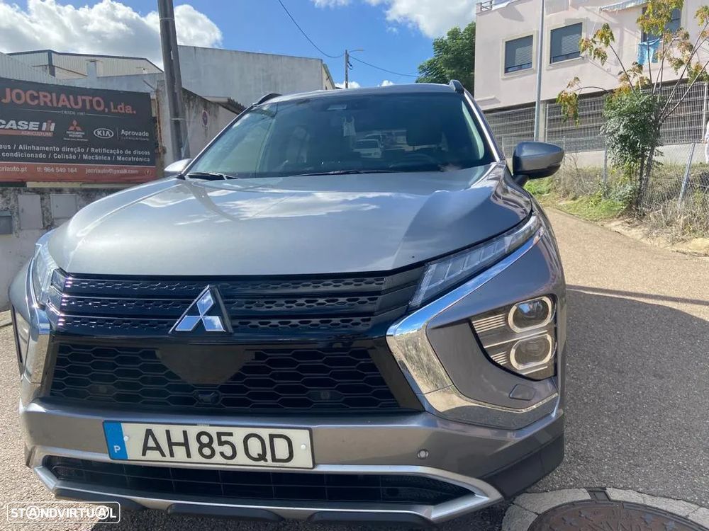 Mitsubishi Eclipse Cross 2.4 PHEV eMotion - 1
