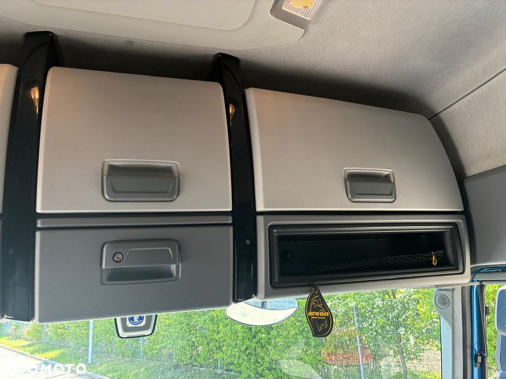 Renault T440 Sleeper Cab ADR - 15