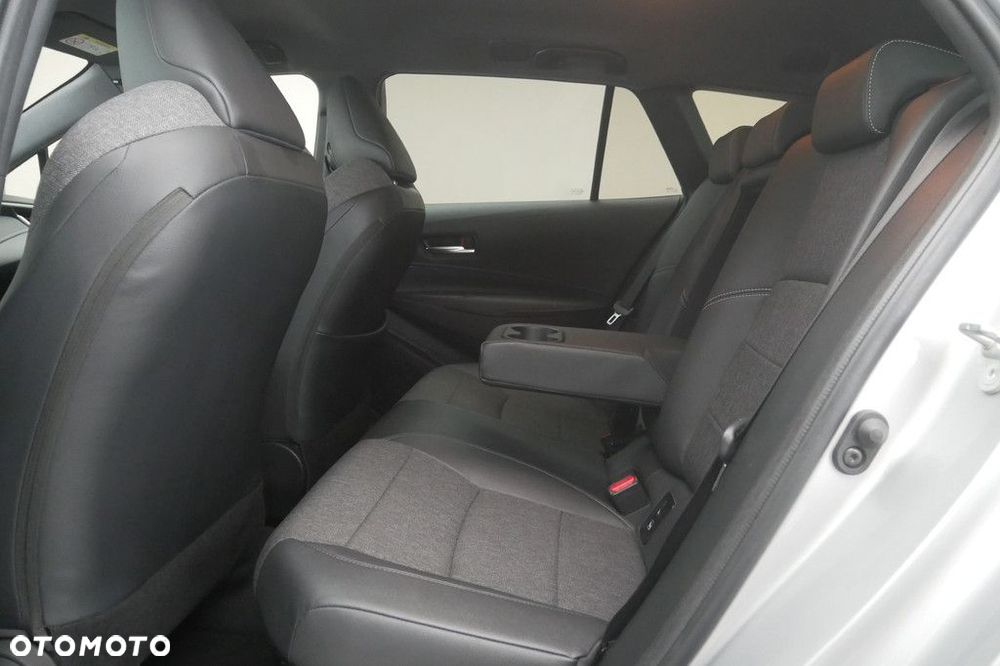 Toyota Corolla - 15