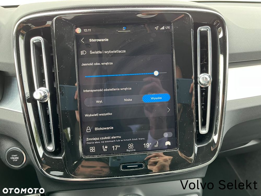 Volvo XC 40 - 22